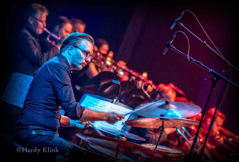 Felix Schlarmann, drums, Millennium Jazz Orchestra, foto (C) Hardy Klink